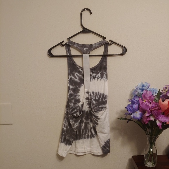 Racer-Back Tank - Picture 2 of 2